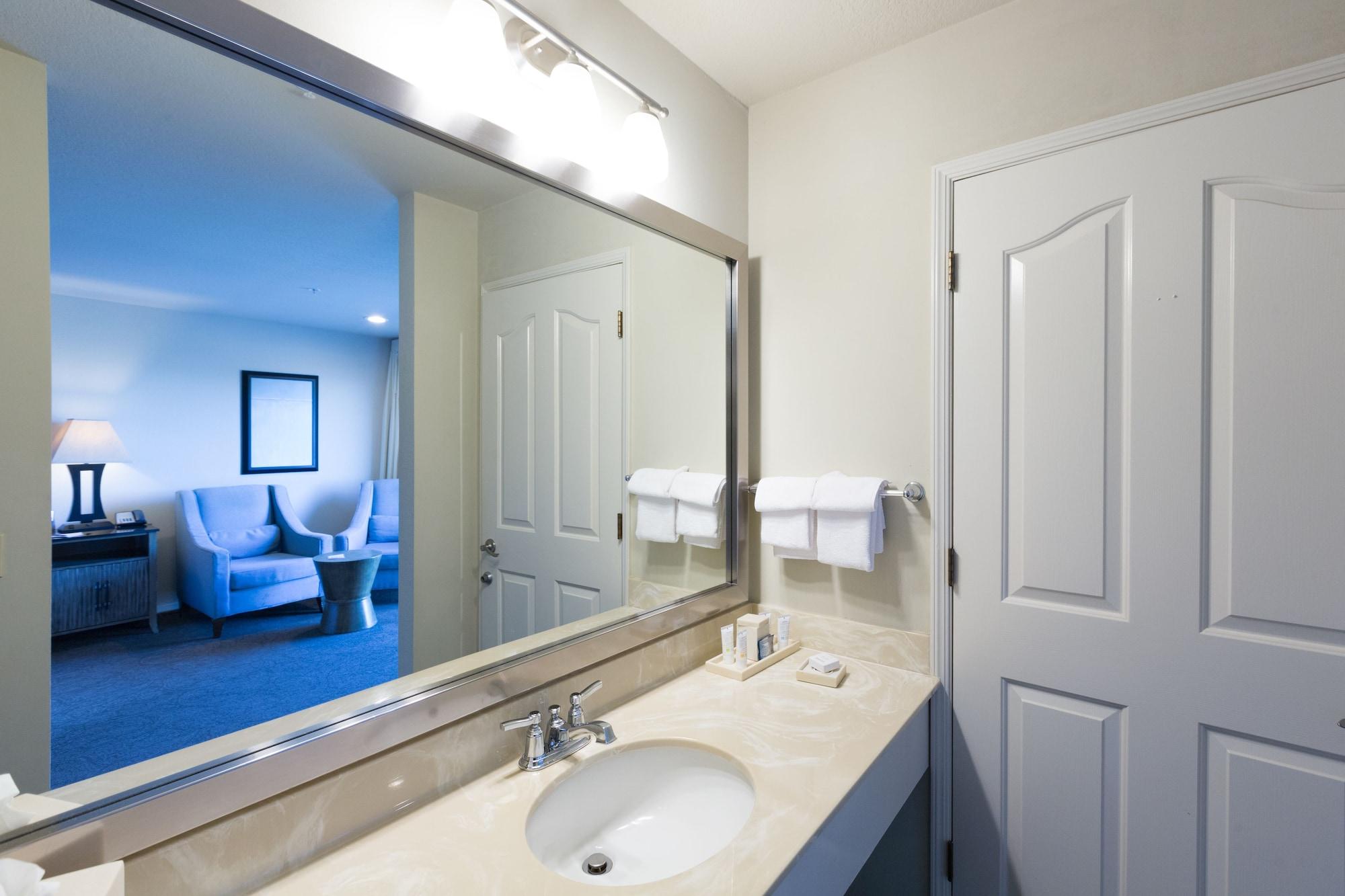 Cambria Landing Inn And Suites Kültér fotó