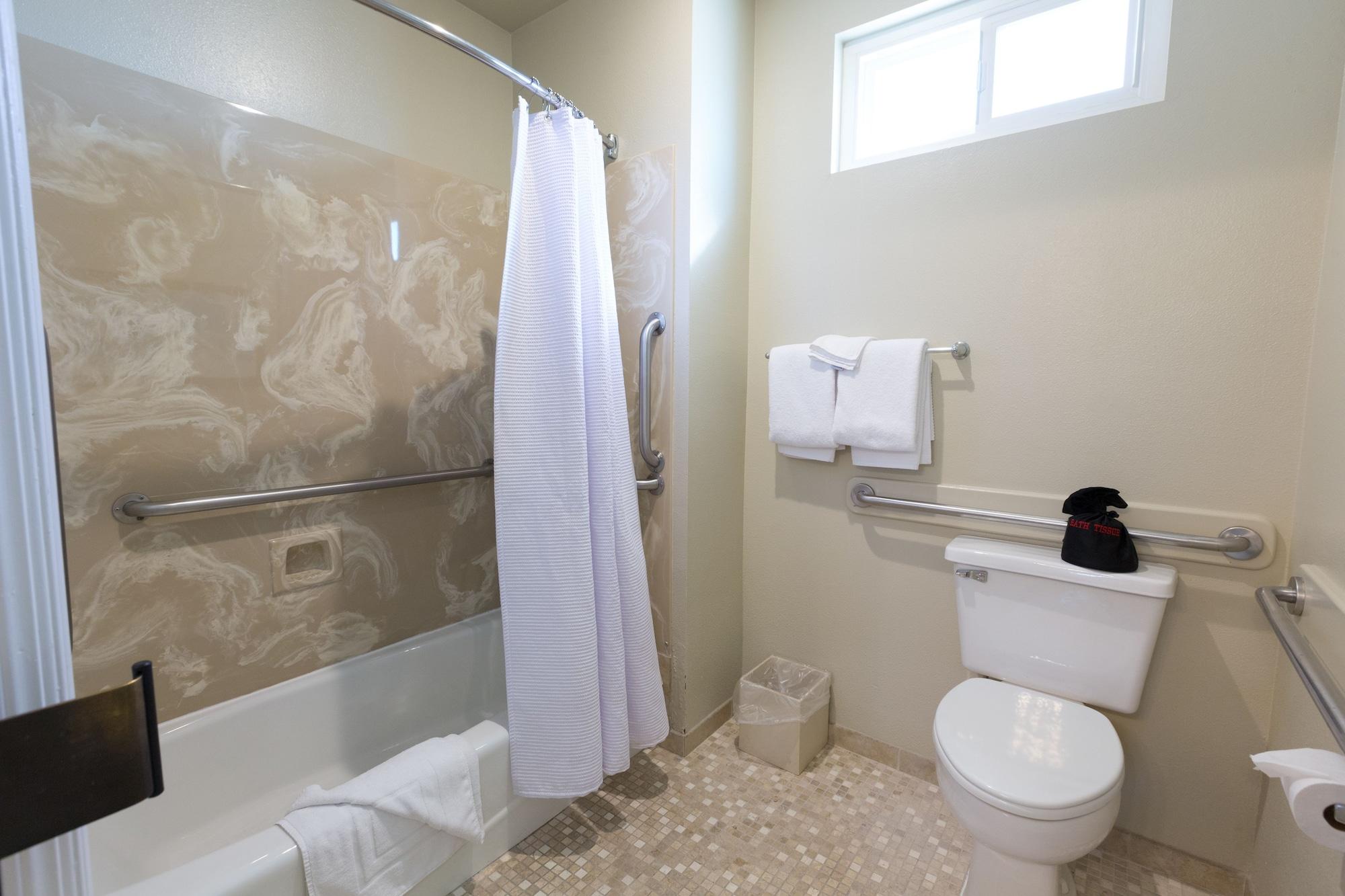 Cambria Landing Inn And Suites Kültér fotó