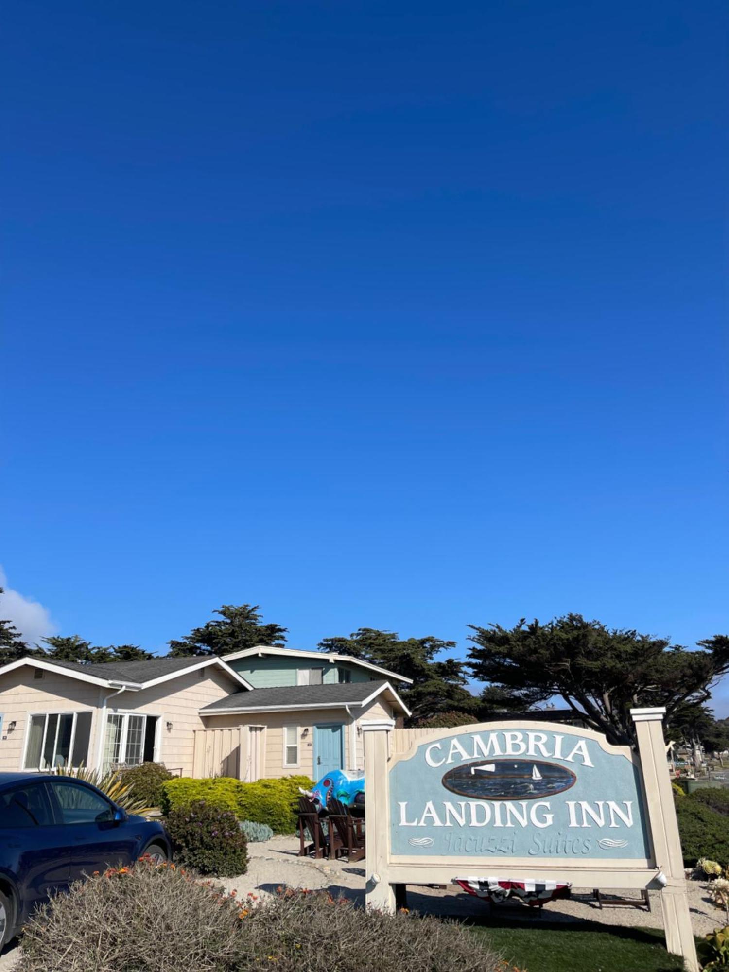 Cambria Landing Inn And Suites Kültér fotó